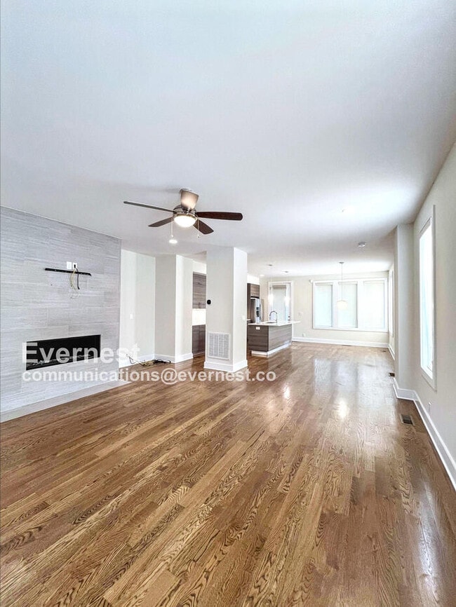 Photo - 1804 Cahal Ave