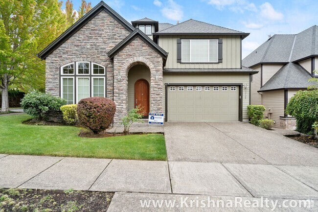 Building Photo - Gorgeous Corner Lot 5 BD* 3 BA* Single Fam... Rental