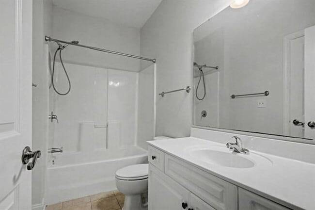 Photo - BEAUTIFUL 3BD, 2BA condo in World Tour