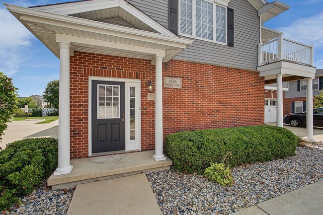 Building Photo - Beautiful 2-Bedroom, 2-Bath Condo with Attached Garage