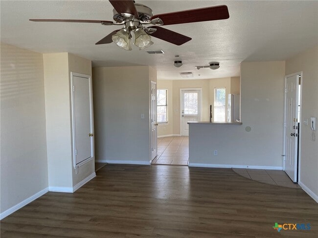 Photo - 3109 Douglas Fir Dr