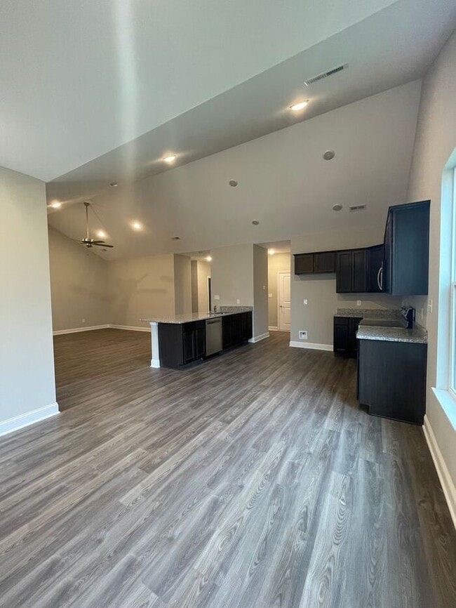 Photo - 2-Bedroom Townhome in Lenoir City