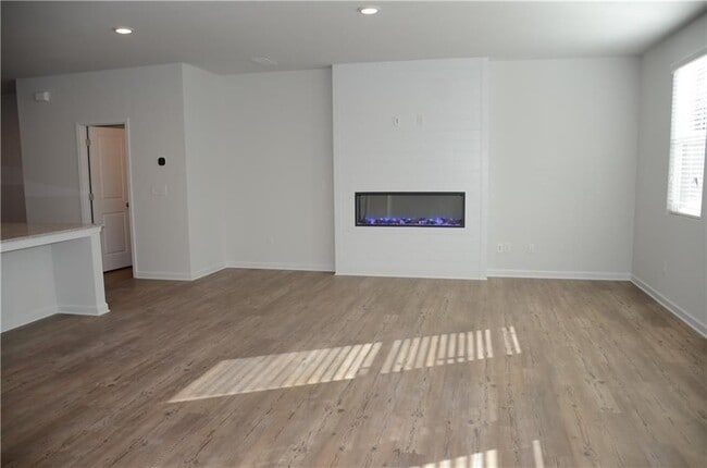 Photo - 1331 Pt Pl Dr