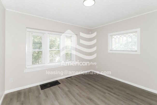 Photo - 1014 Benham Ct