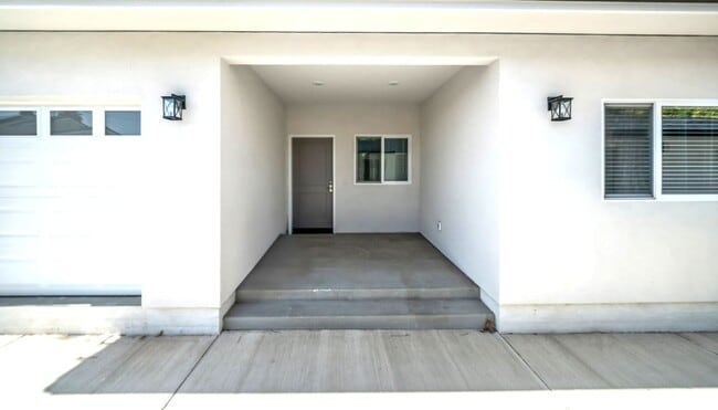 Photo - 133-135 Foothill Blvd Unit 135 Foothill