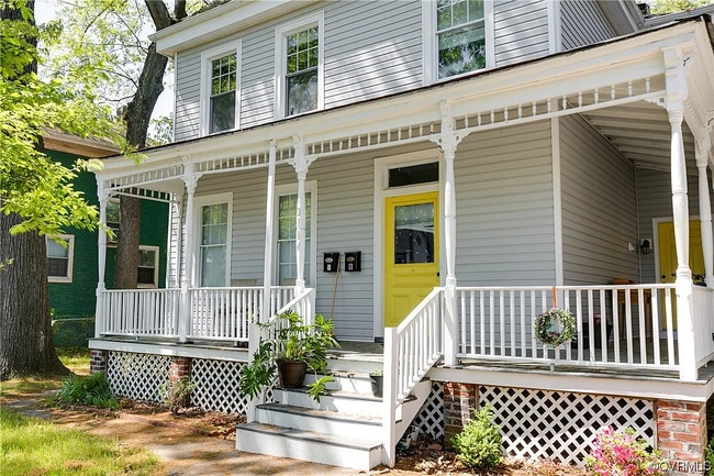 Front of House - 3112 North Ave Unit A