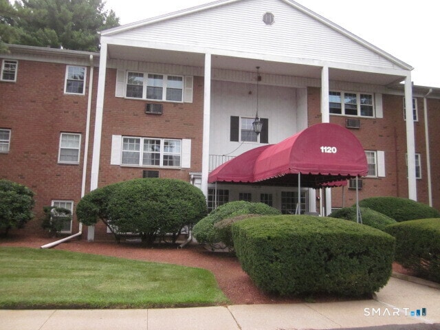 Building Photo - 1120 New Haven Ave Unit 133