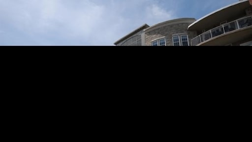 Building Photo - The Linden