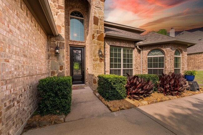 Photo - 939 Windham Dr