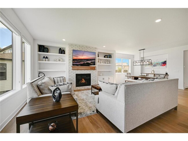 Building Photo - 10675 40th St N