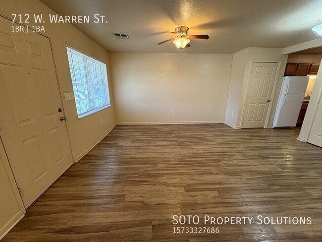 Photo - 712 Warren St