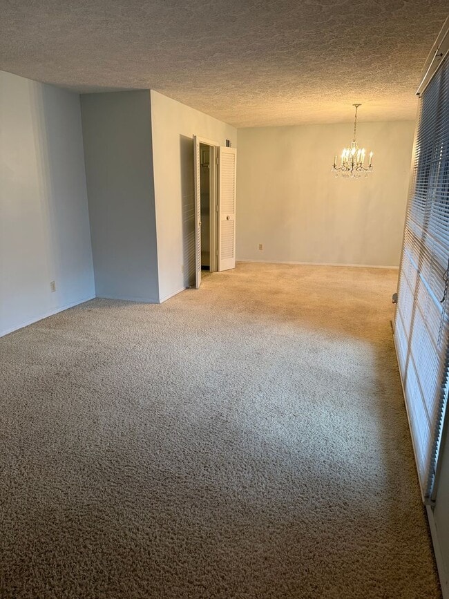 Photo - 706 Tibet Ave