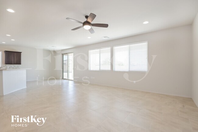 Photo - 9662 S Via Bandera