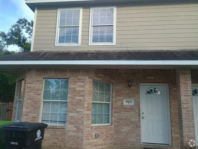 Building Photo - 8106 Rhobell St Unit A  B Rental