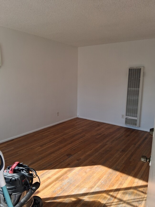 Photo - 7623 Bright Ave Unidad A