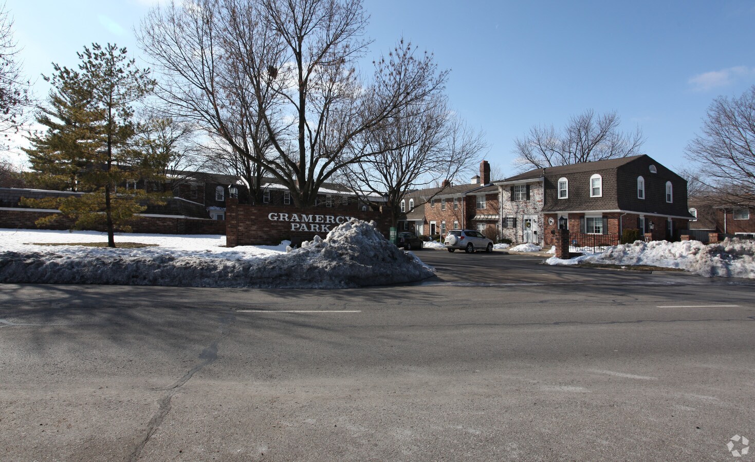 Photo - Gramercy Park Apartments