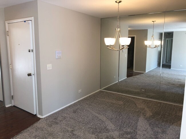 Photo - Wheeling, Lexington Commons 2BR/2BA 1 Garage & 2 Pools!