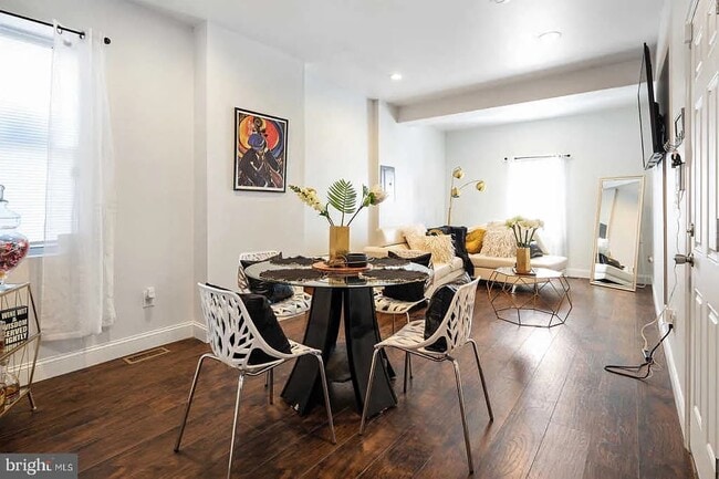 Living Room - 855 E Locust Ave Unit A