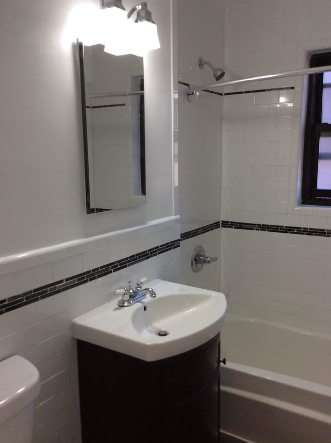 Photo - Fleetwood Place (33 William Street)