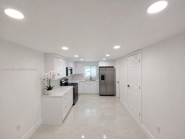Photo - 5190 E 1st Ave