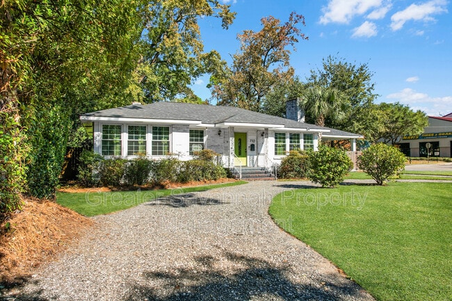 Photo - 712 Columbus Dr
