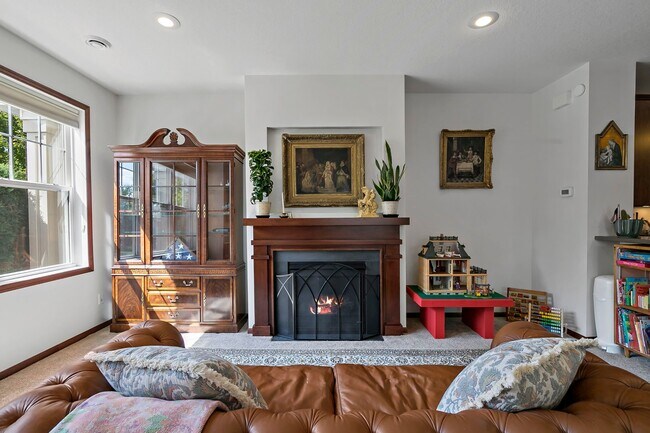 13814 Atwood Ave