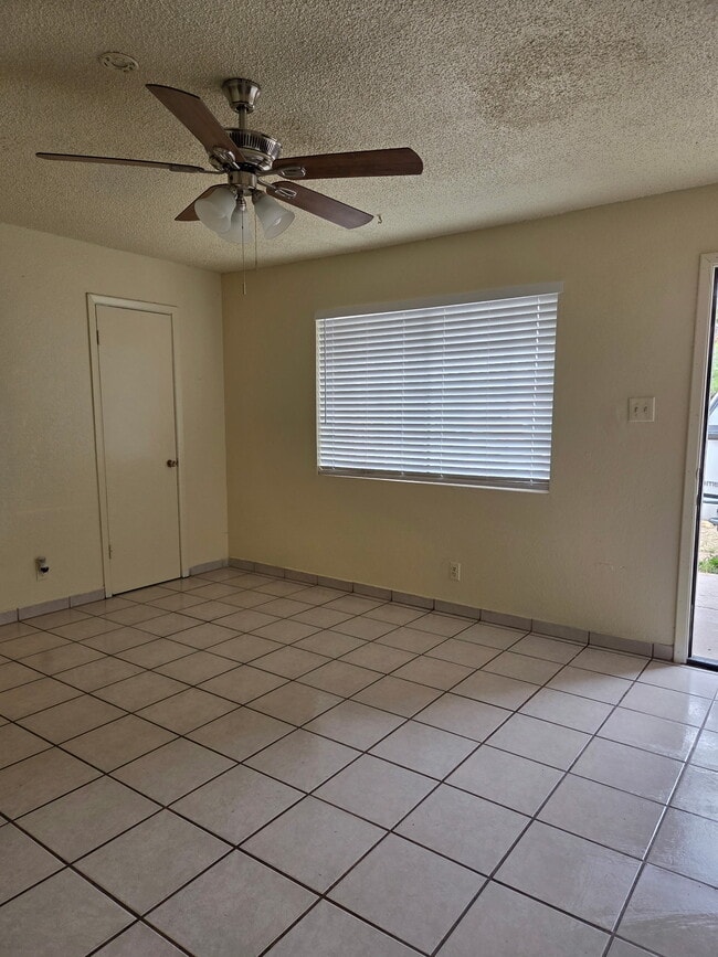 Photo - 6232 Dennison Rd SW