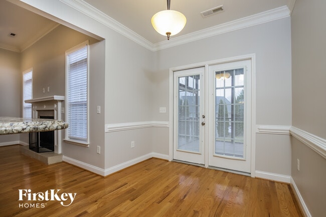 Photo - 1775 Castle Peak Dr