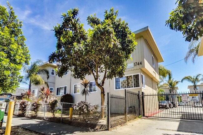 Photo - 1732 27th Avenue