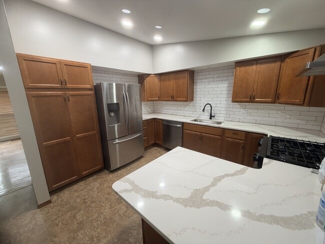 Photo - 12 Heiser Dr