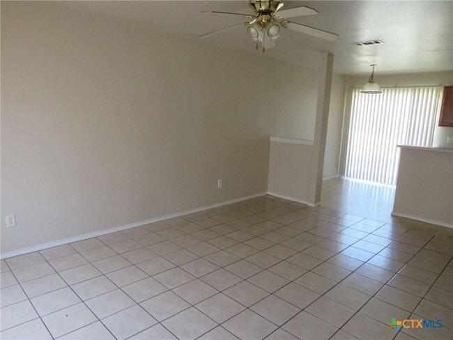 Photo - 5701 Redstone Dr
