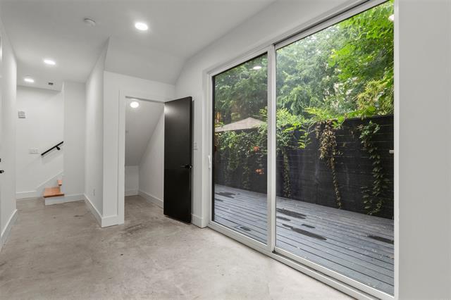 Photo - 2916 Hawthorne Ave Unidad 105