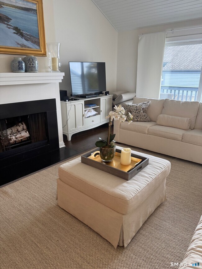 Photo - 1 Island Dr Unit 9