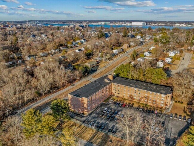 Photo - 70 Farmington Ave Unit 2B