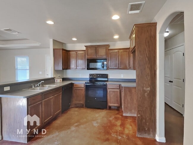 Photo - 125 Jolin Ln