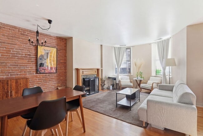 Photo - Amazing 2 bed in Fenway.... Close to NEU