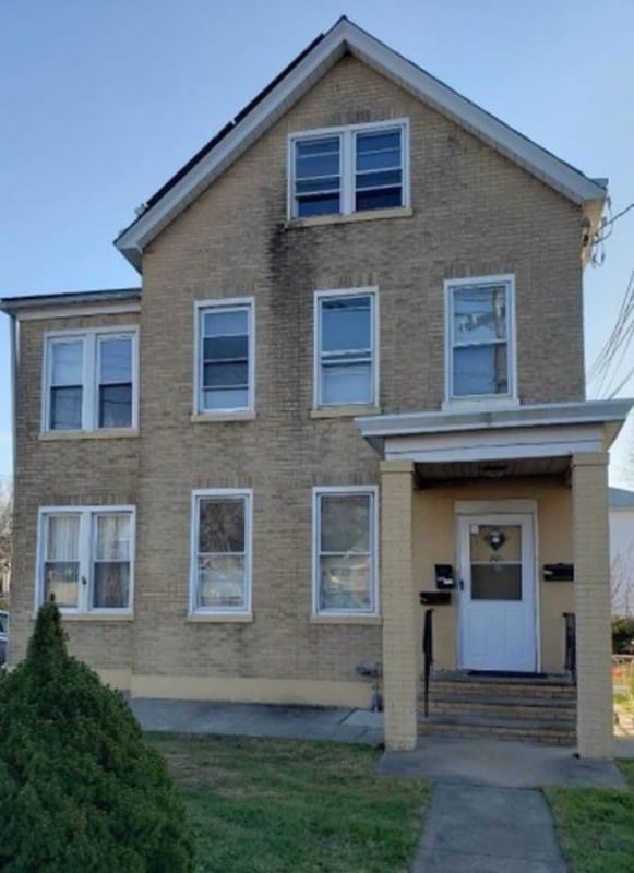 Building Photo - 80 Belleville Ave Rental