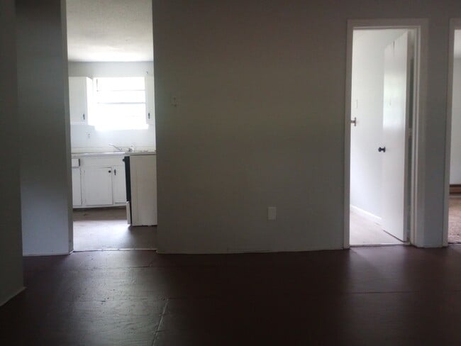 Photo - 3 Bedroom 1 Bathroom