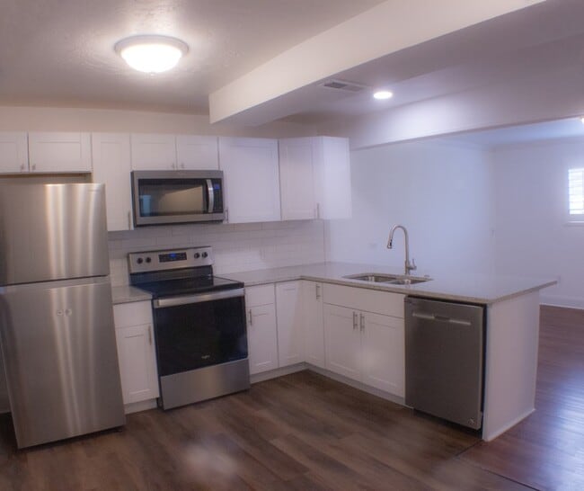 388 N 520 W St