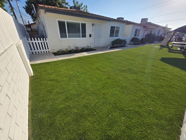 Photo - 229 S 36th St Unit 229 S 36th St