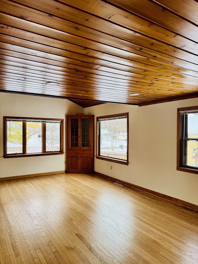 Photo - 1704 S Berlin Ave