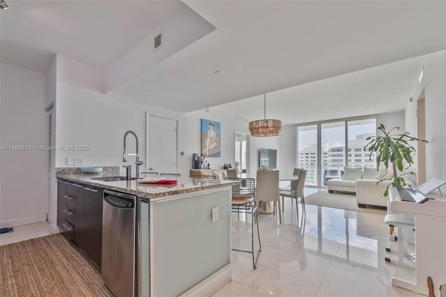 Building Photo - 951 Brickell Ave Unit 1606