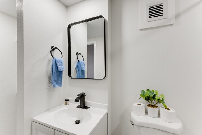 Photo - Wallace Studios