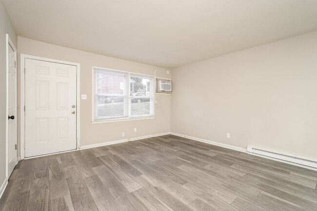 Photo - Greenwood Gardens