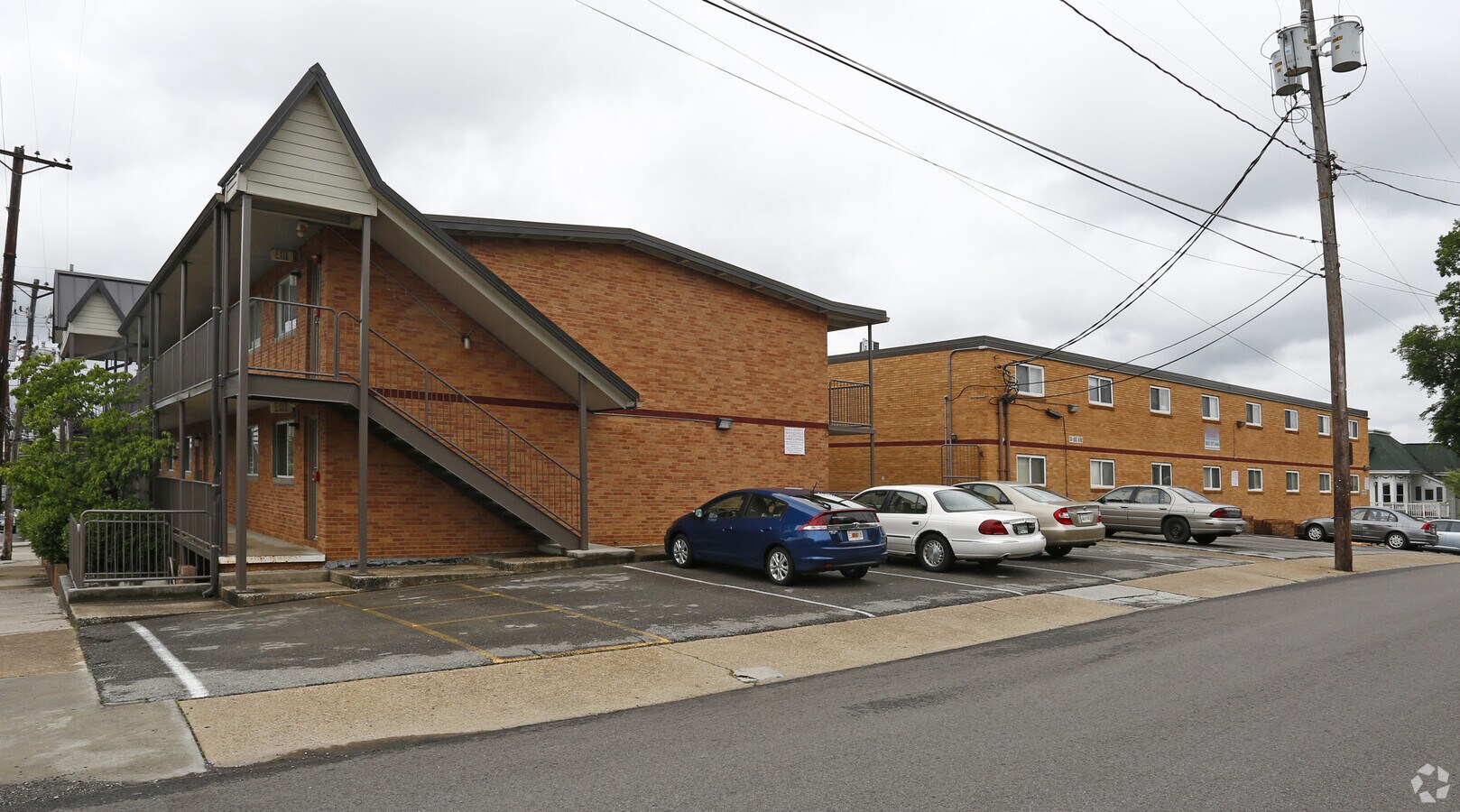 Bridge Court Apartments - Highland On The Bridge