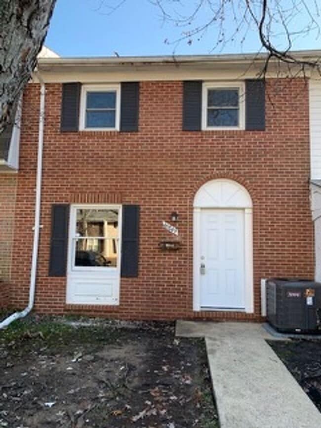 Photo - 46849 Flower Dr