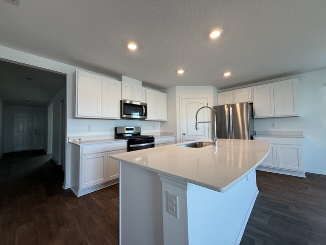 Photo - 350 Ardila Cir