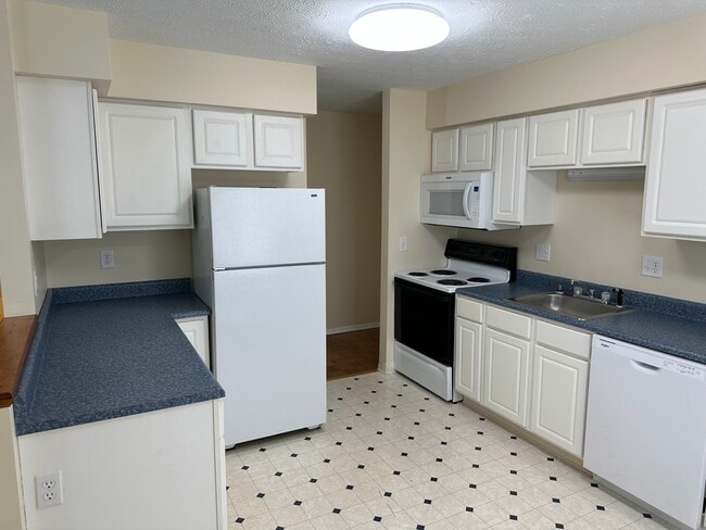 Building Photo - 3506 Kentucky Ave Unit 4 Rental