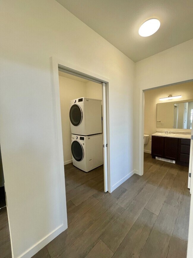 Range View Apartments Aurora, CO