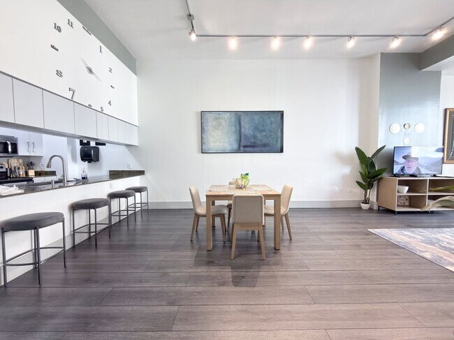 Photo - 1200 Brickell Bay Dr Unit 1406